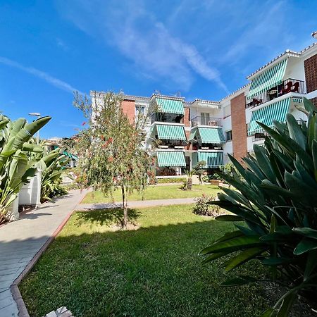 Apartamento de playa reformado Rincón de la Victoria Exterior foto