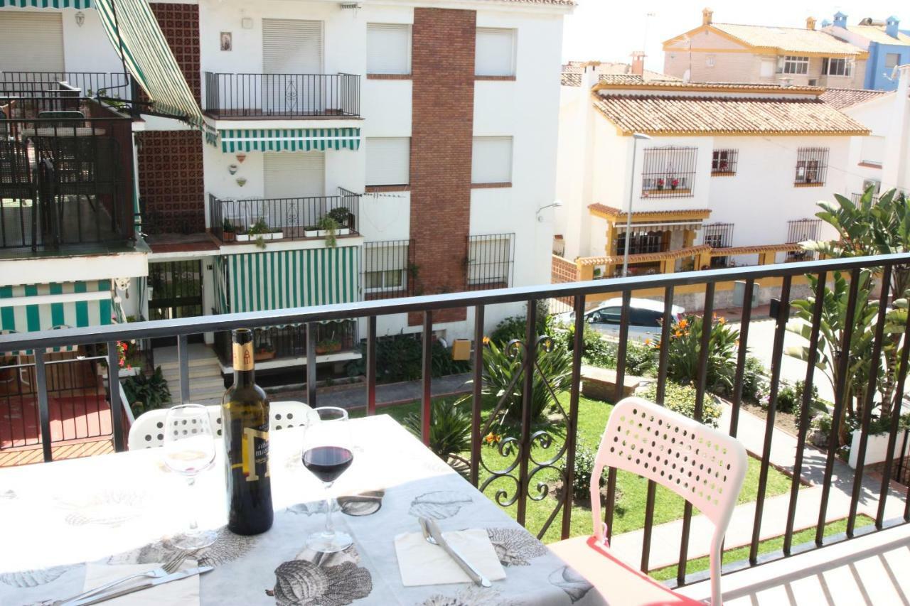 Apartamento de playa reformado Rincón de la Victoria Exterior foto